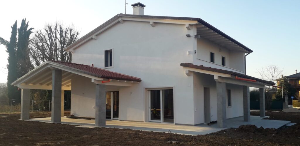 Esterno della residenza unifamiliare a Sovizzo